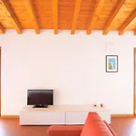 Iseolakerental - Casa Del Pescatore * Riva di Solto