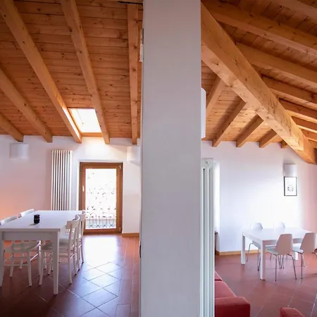 Iseolakerental - Casa Del Pescatore Apartamento